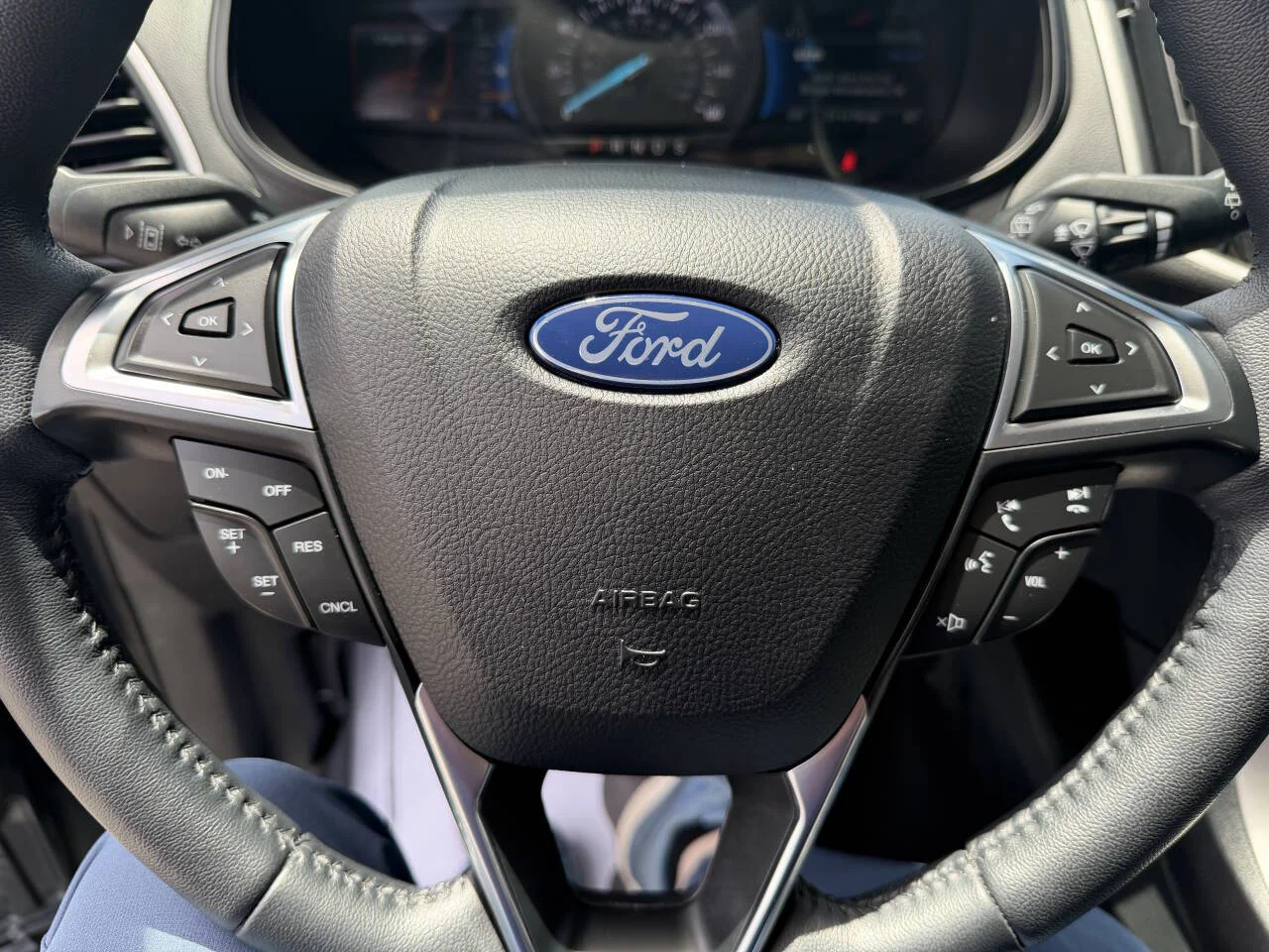 Certified Used 2024 Stone Blue Ford SEL AWD 4dr SUV image 22