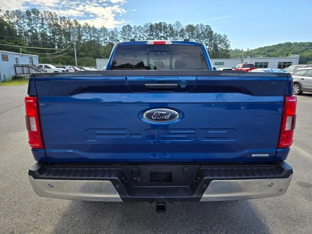 Used 2022 Blue Ford XLT image 7
