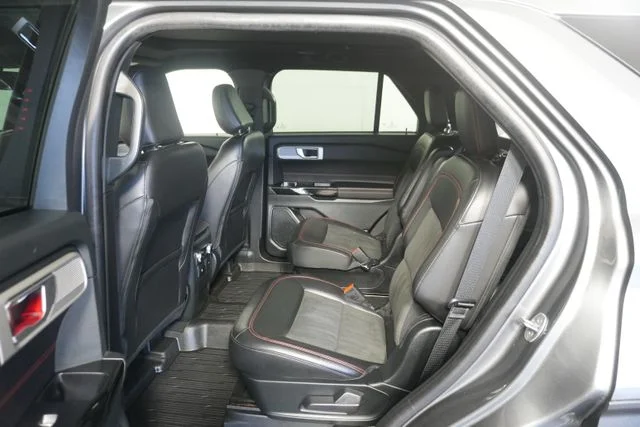 Certified Used 2023 Carbonized Gray Metallic Ford ST-Line image 26