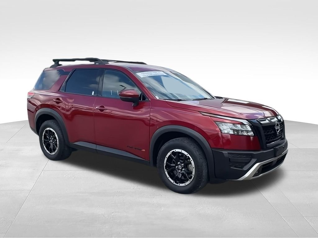 Certified Used 2023 Red Nissan Rock Creek image 3