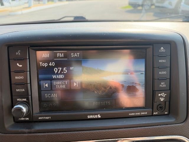Used 2015 White Chrysler Touring image 36