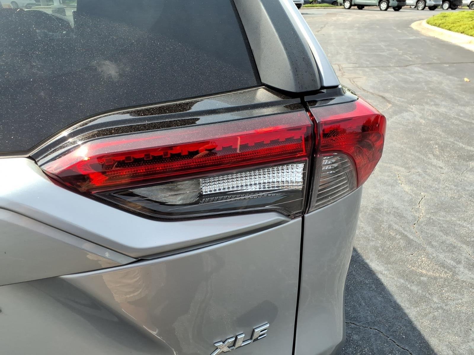 Used 2023 Silver Sky Metallic Toyota XLE Premium image 19