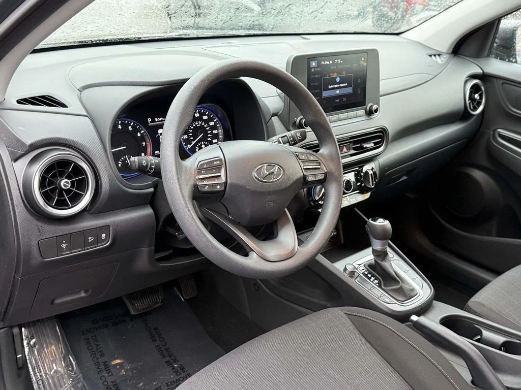 Used 2023 Gray Hyundai SEL image 2