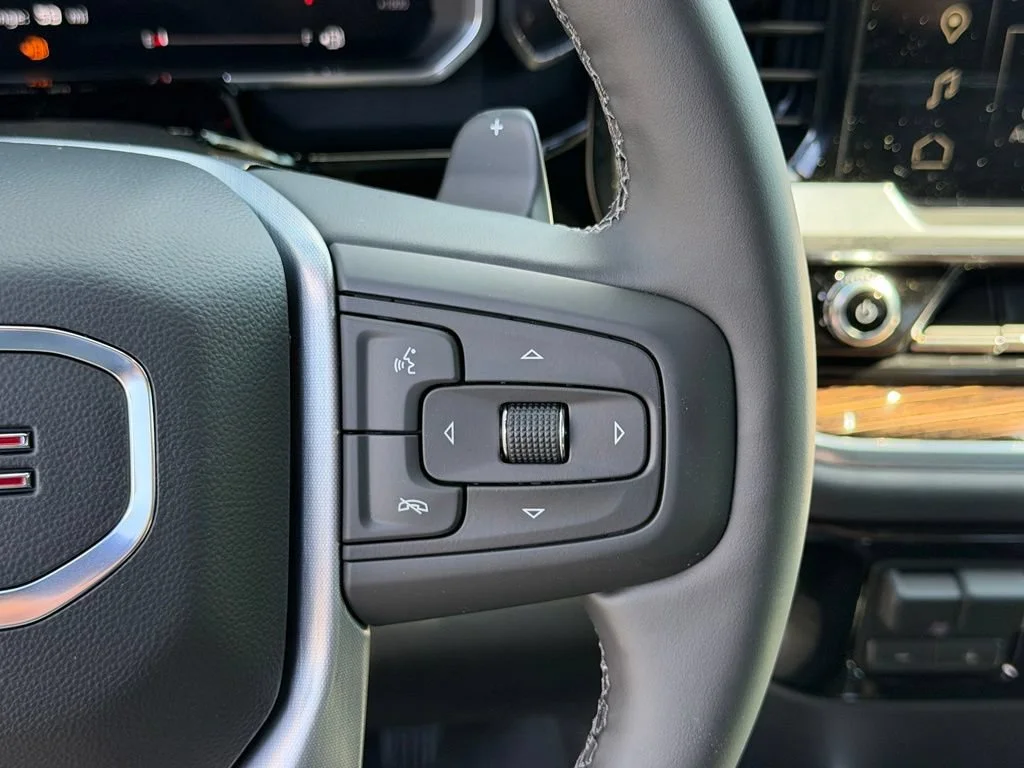 New 2026 Sterling Metallic GMC Elevation image 12