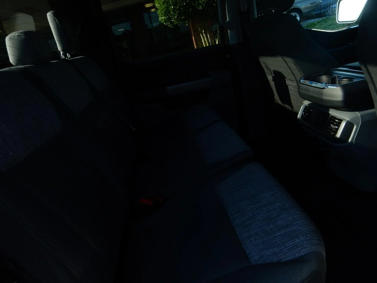 New 2022 Gray Ford XLT 4WD SUPERCREW 5.5 ft BO image 12