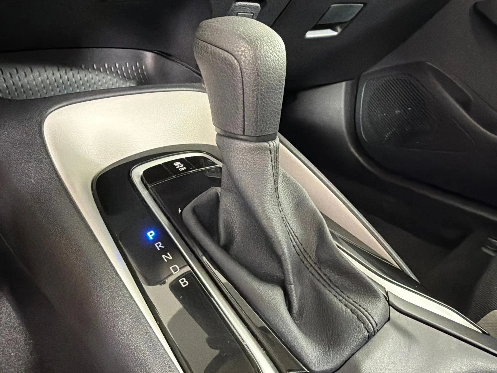 Used 2026 Classic Silver Metallic Toyota LE image 30