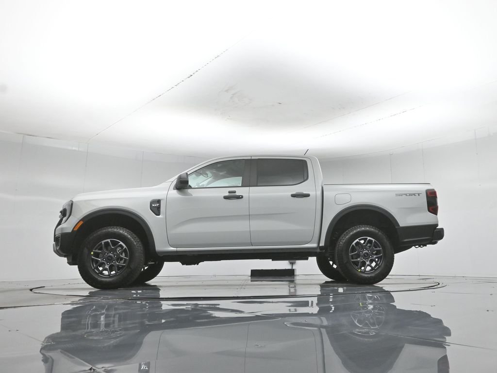 New 2026 Avalanche Ford XLT image 7