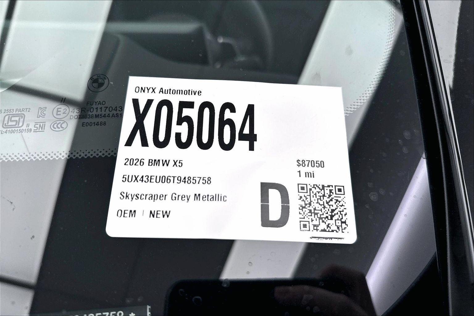 New 2026 Skyscraper Grey Metallic BMW xDrive50e image 21