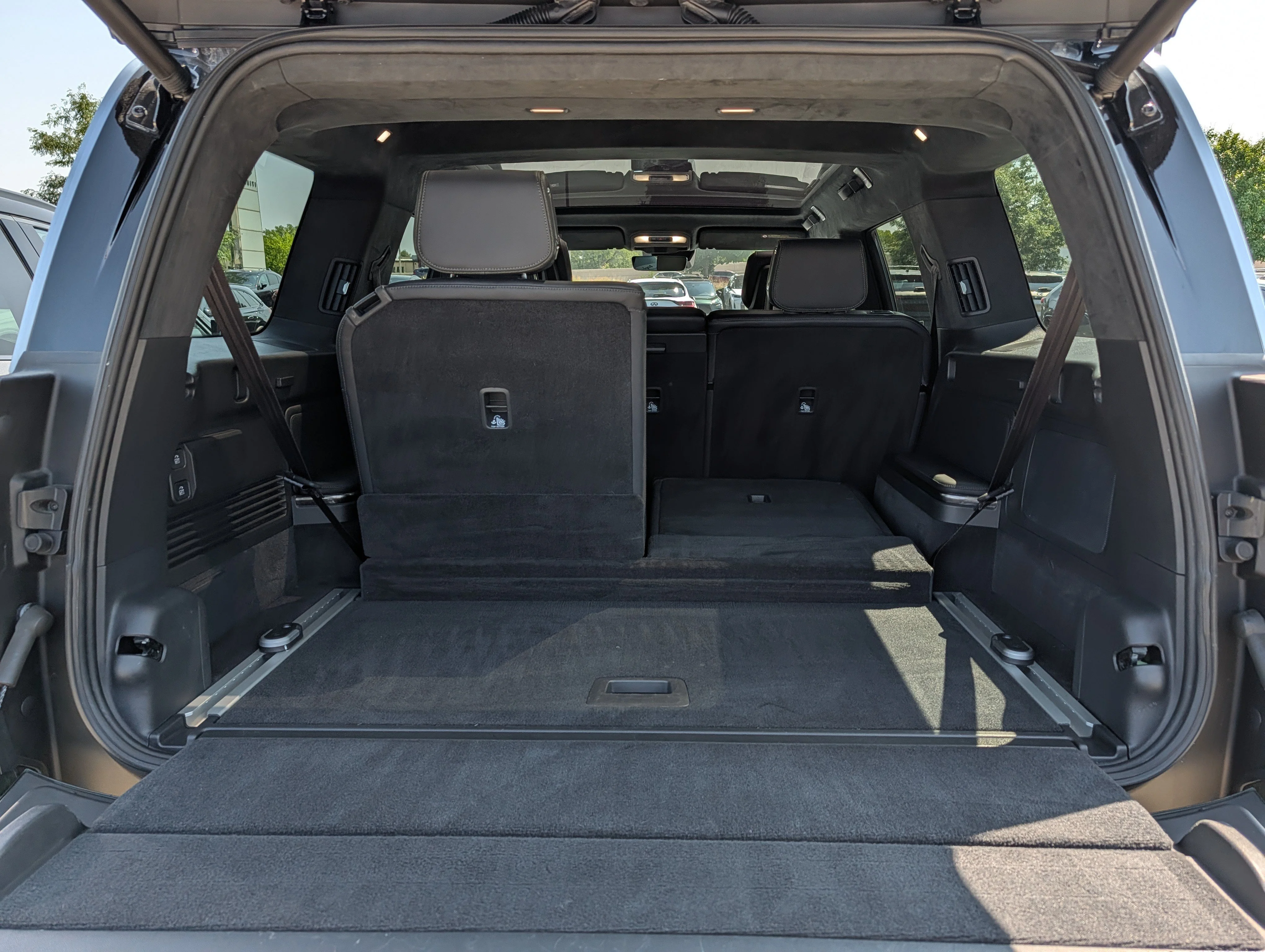 Used 2024 Forest Green Rivian Adventure image 18