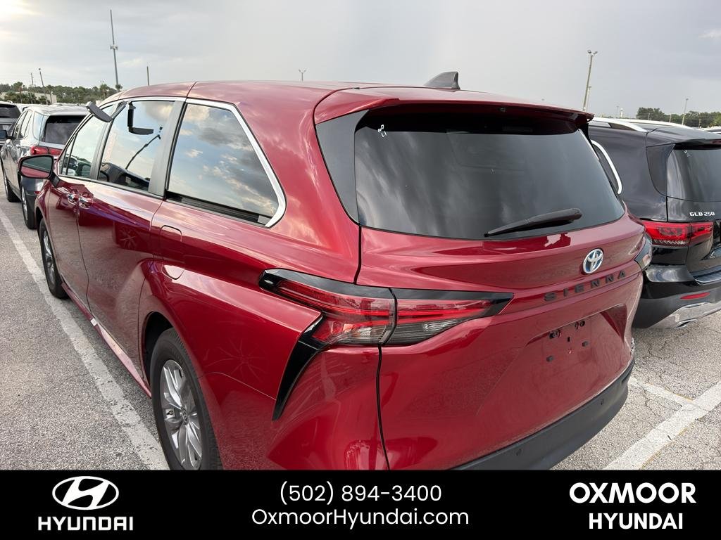 Used 2022 Ruby Flare Pearl Toyota XLE image 4
