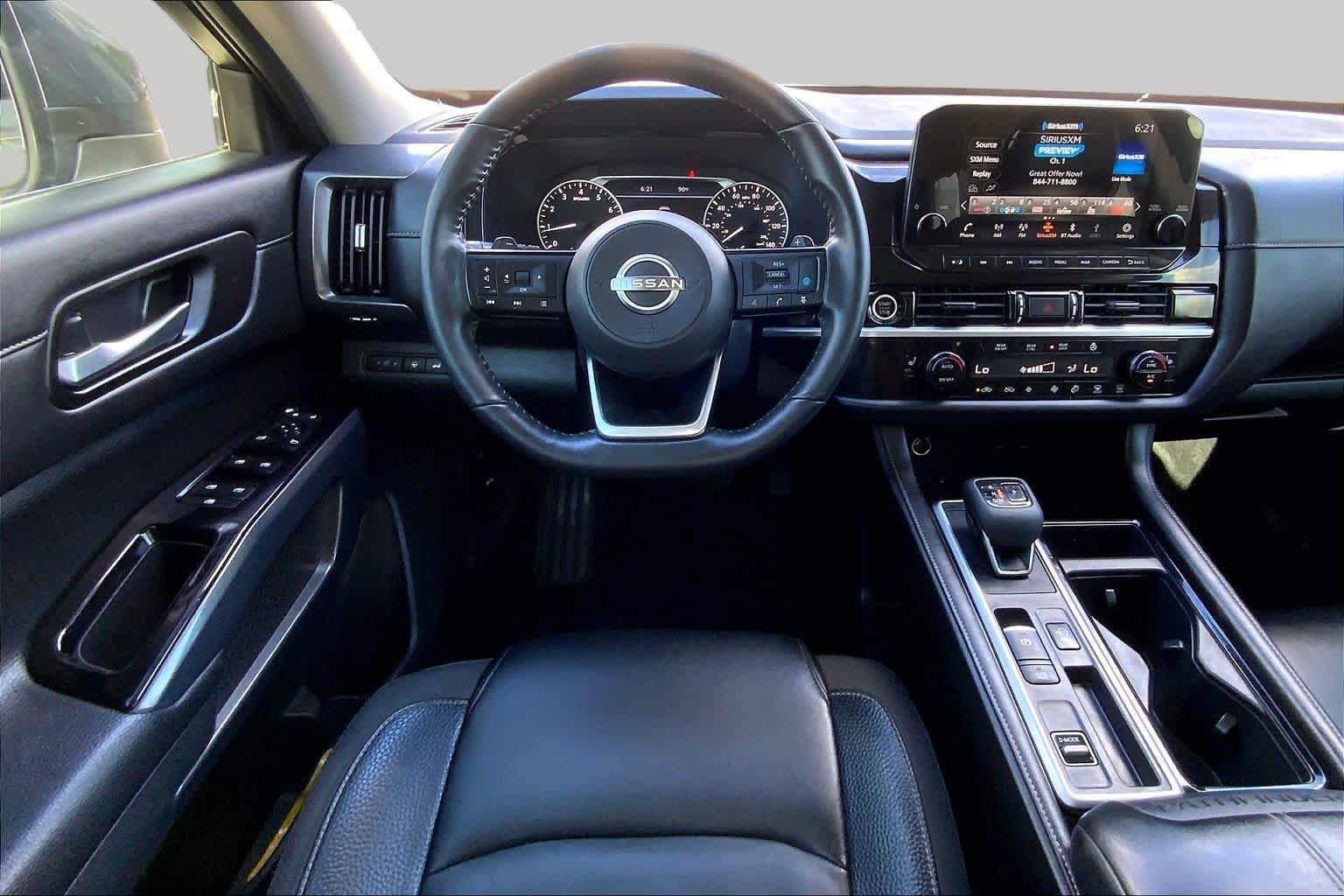 Used 2022 Gun Metallic Nissan SL image 6