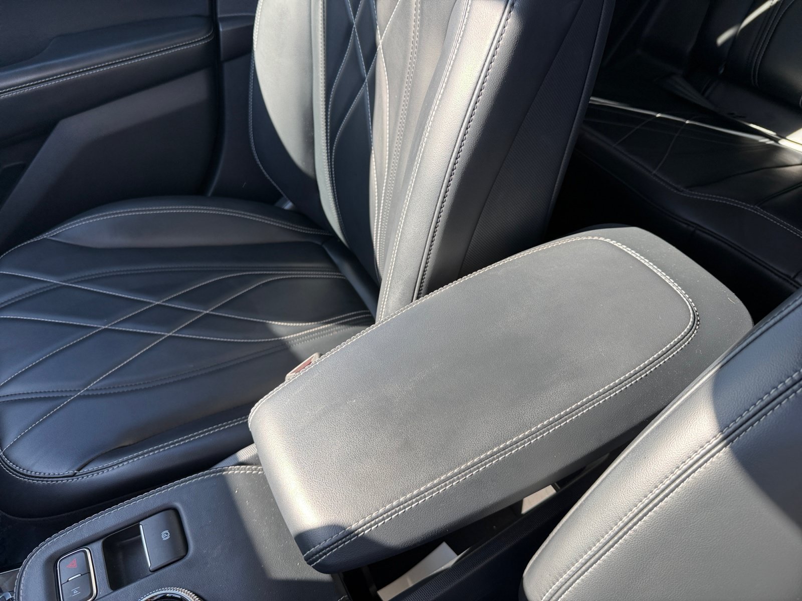 Certified Used 2023 Vapor Blue Ford Select image 14