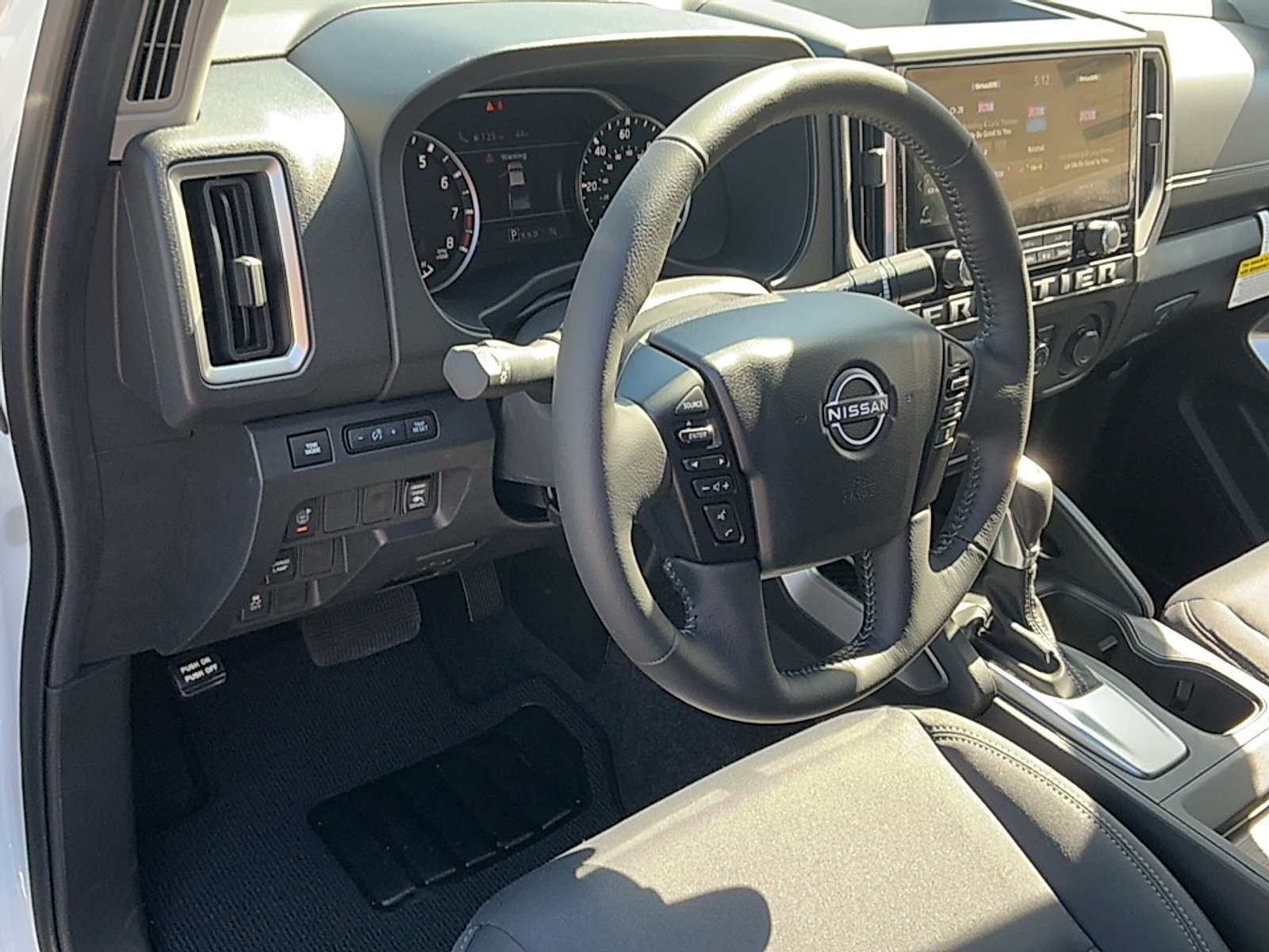 New 2026 Glacier White Nissan Crew Cab SV 4x2 image 7