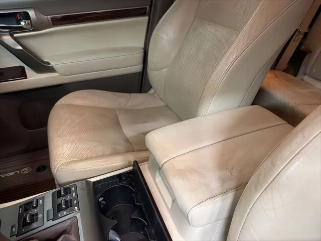 Used 2015 Starfire Pearl Lexus 460 Luxury image 36
