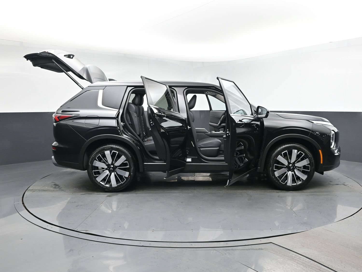 New 2026 Black Mitsubishi SE 1.5T 2WD image 28