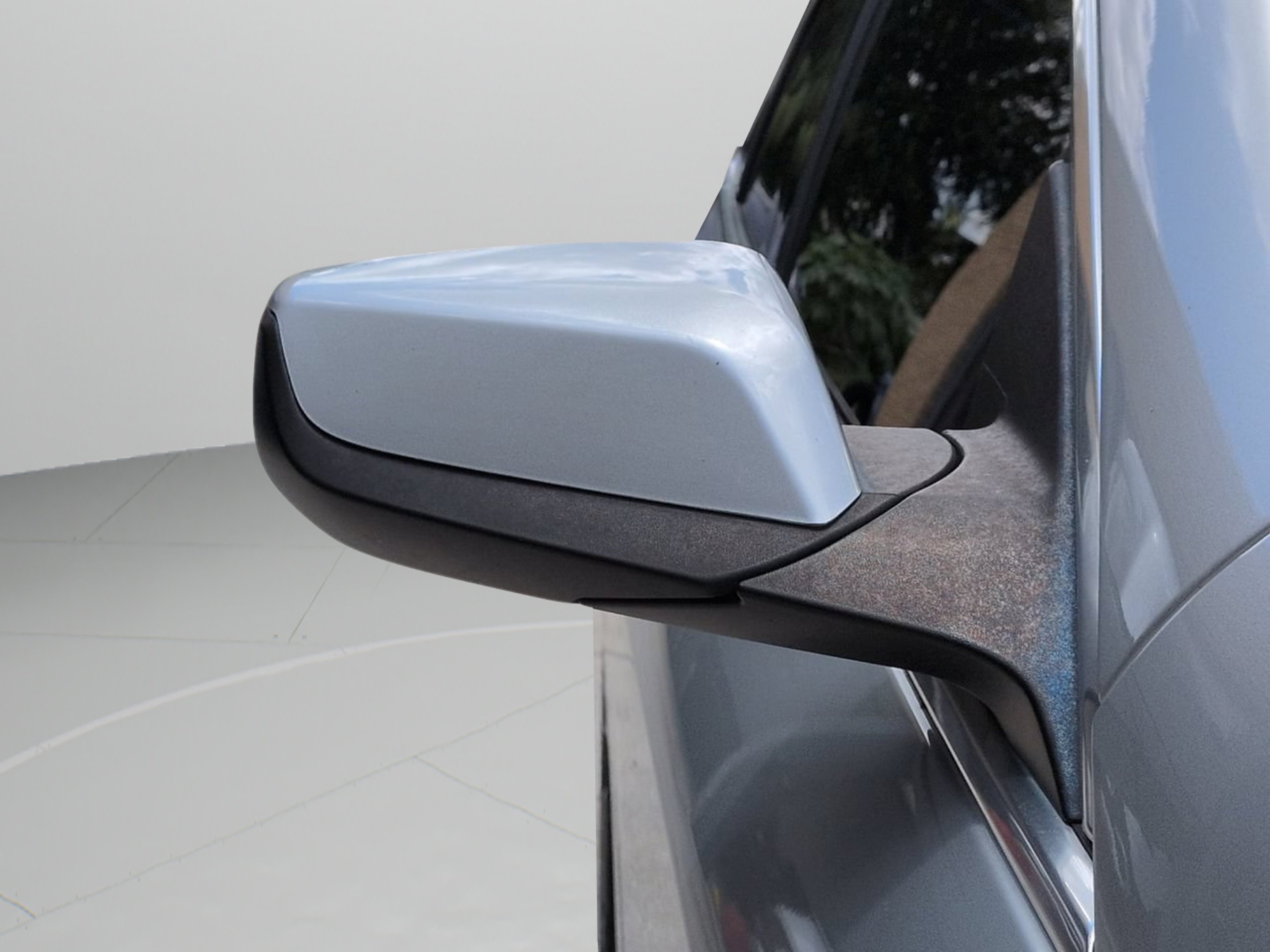 Used 2021 Silver Ice Metallic Chevrolet LT image 30