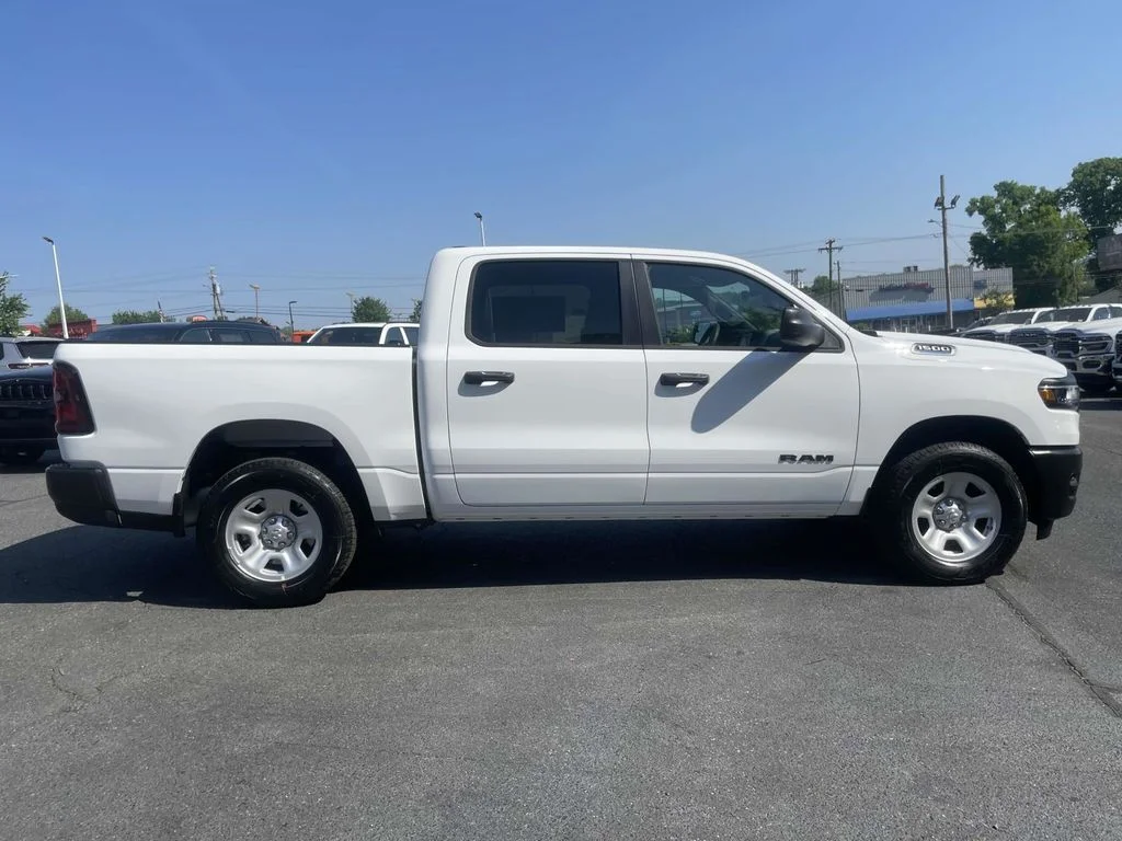 New 2026 Bright White Clear-Coat Exterior Paint RAM Tradesman image 9