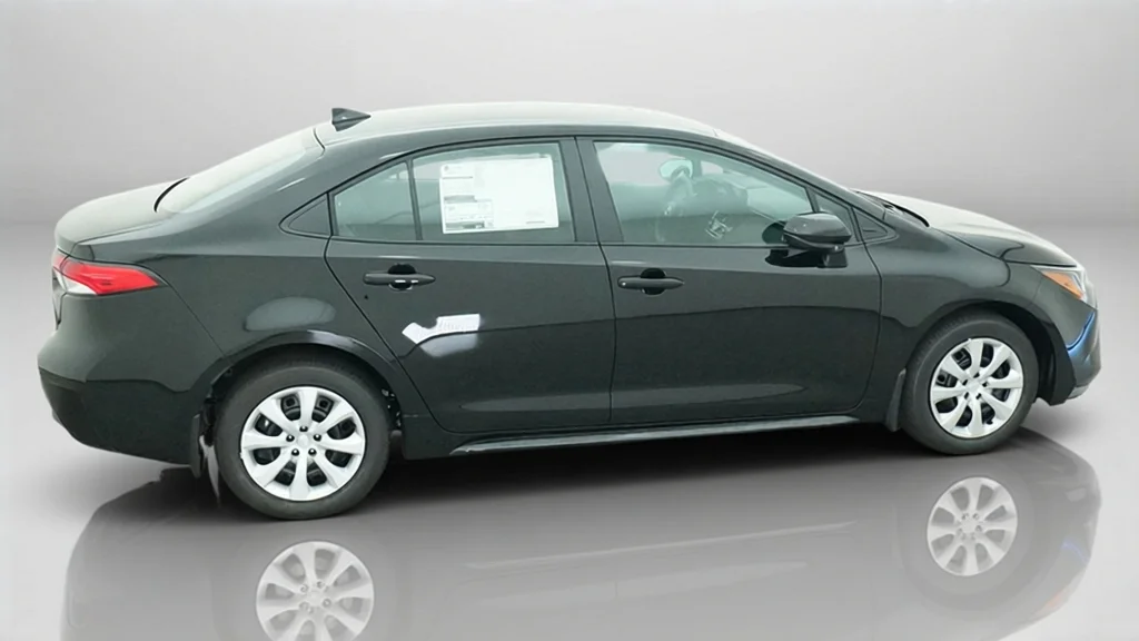 New 2027 Inked Toyota LE image 8