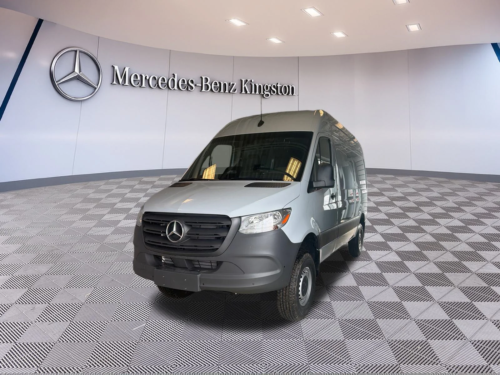 Used 2025 Silver Mercedes-Benz 2500 Standard Roof image 2