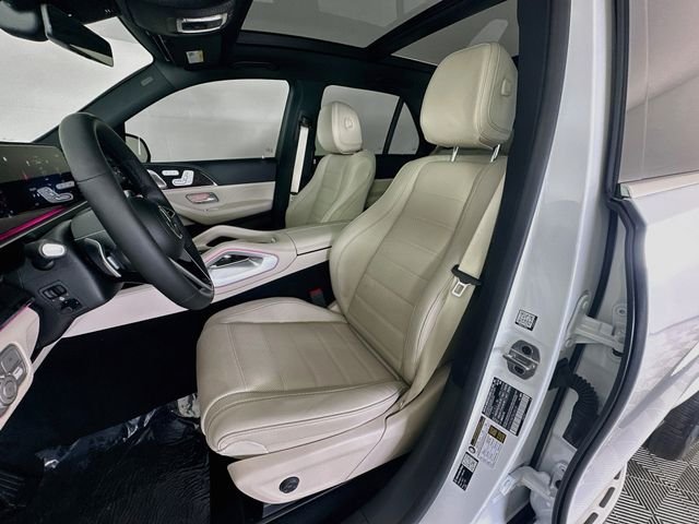 New 2026 MANUFAKTUR Moonlight White Metallic Mercedes-Benz GLE 350 image 21