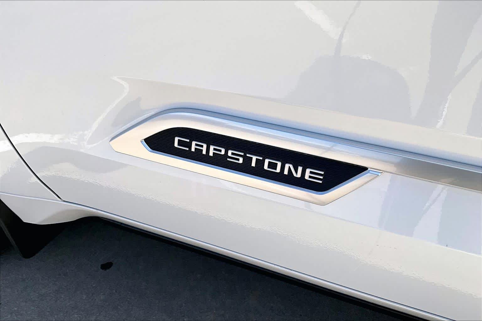New 2026 Wind Chill Pearl Toyota Capstone image 18