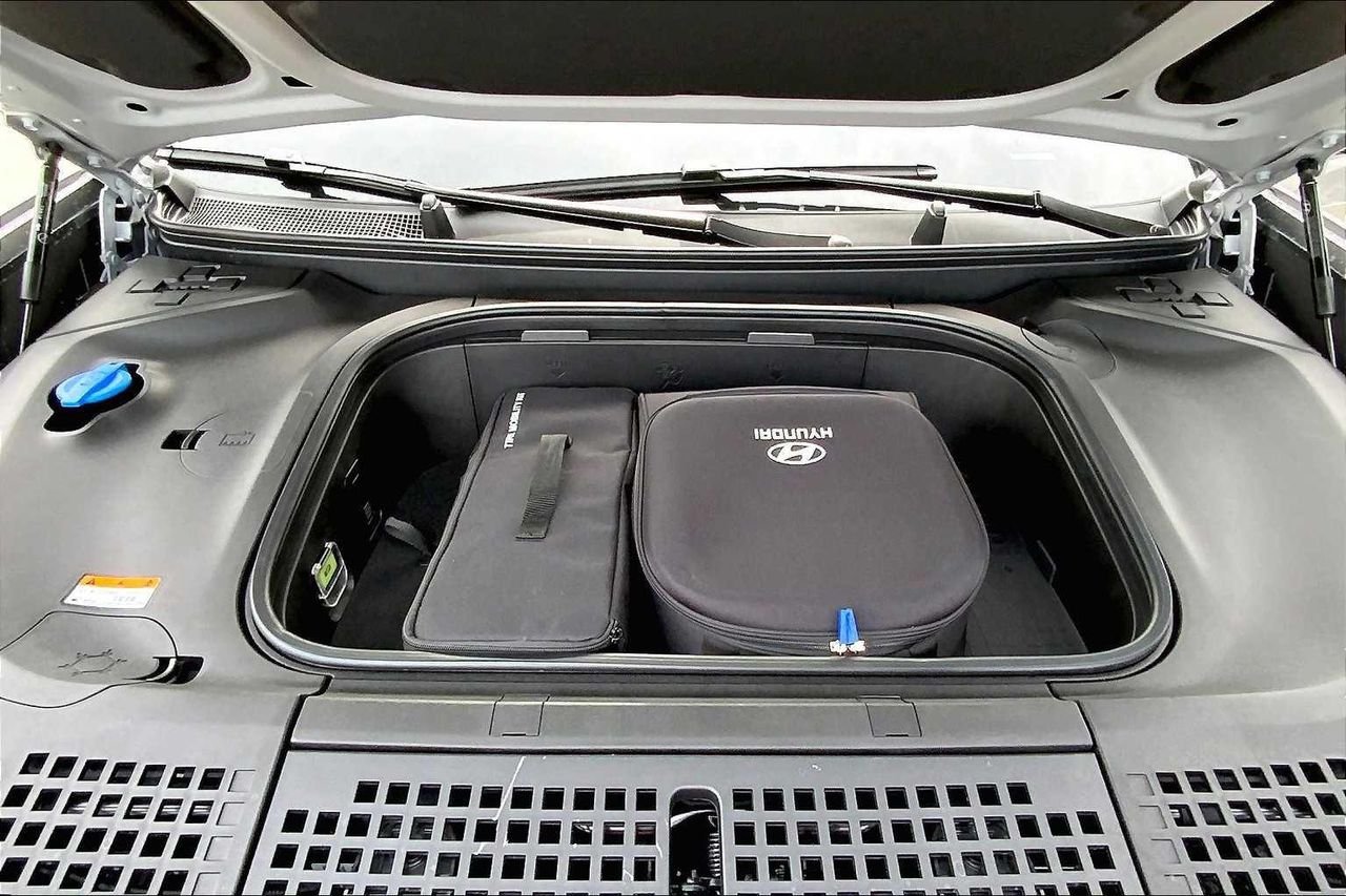 2026 Hyundai IONIQ 9 S - Photo 16