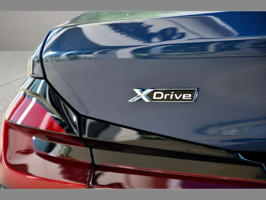 Used 2022 Blue BMW 540i xDrive image 28
