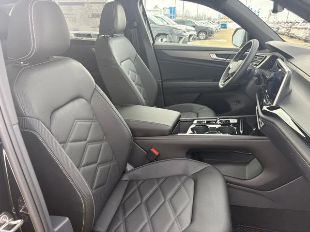 New 2026 Black Volkswagen 2.0T SE w/Technology image 8