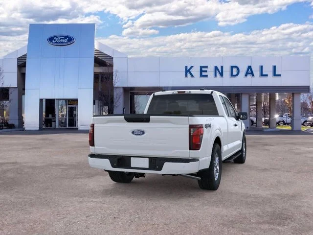 New 2026 Oxford White Ford XLT image 8