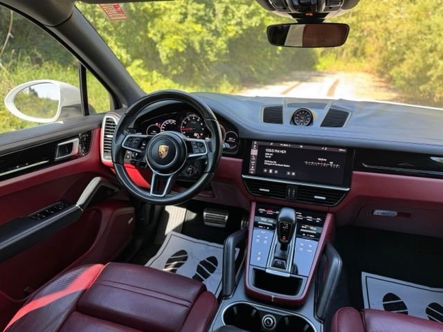 Used 2019 Carrara White Metallic Porsche S image 28