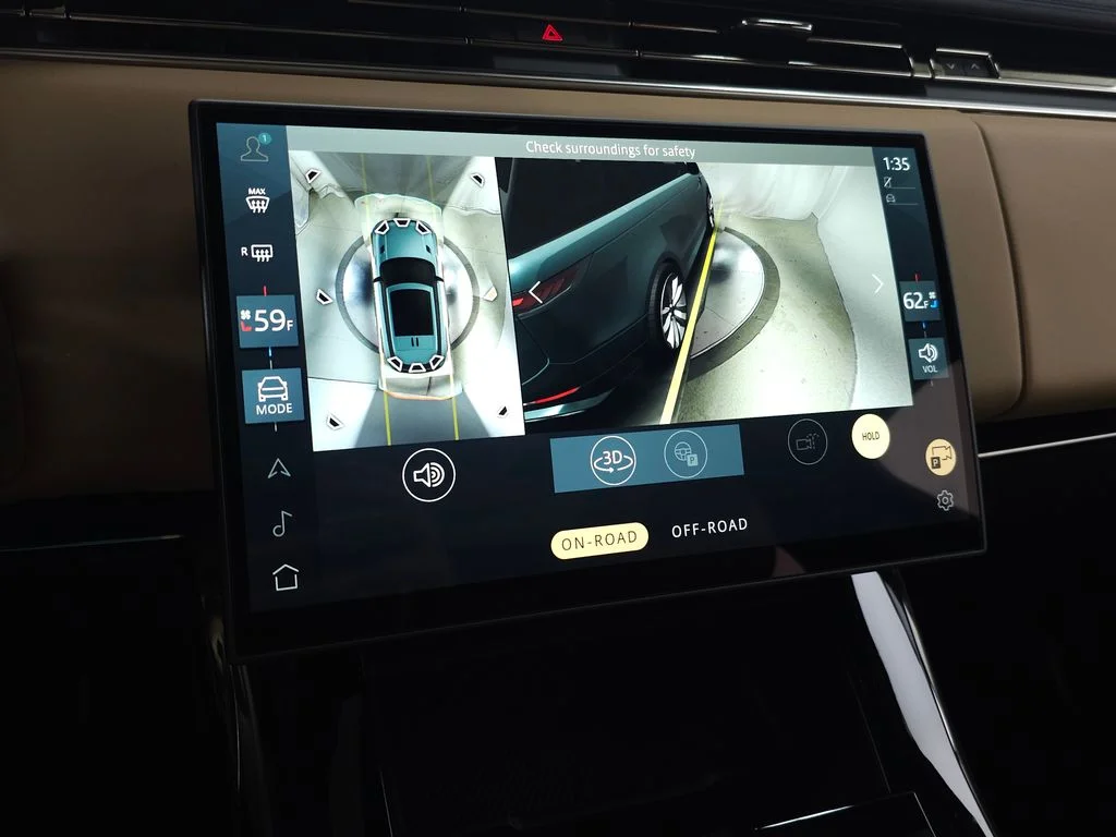 New 2026 Borasco Grey Land Rover Dynamic SE image 35