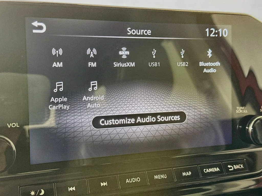 Used 2024 Red Nissan SL image 18