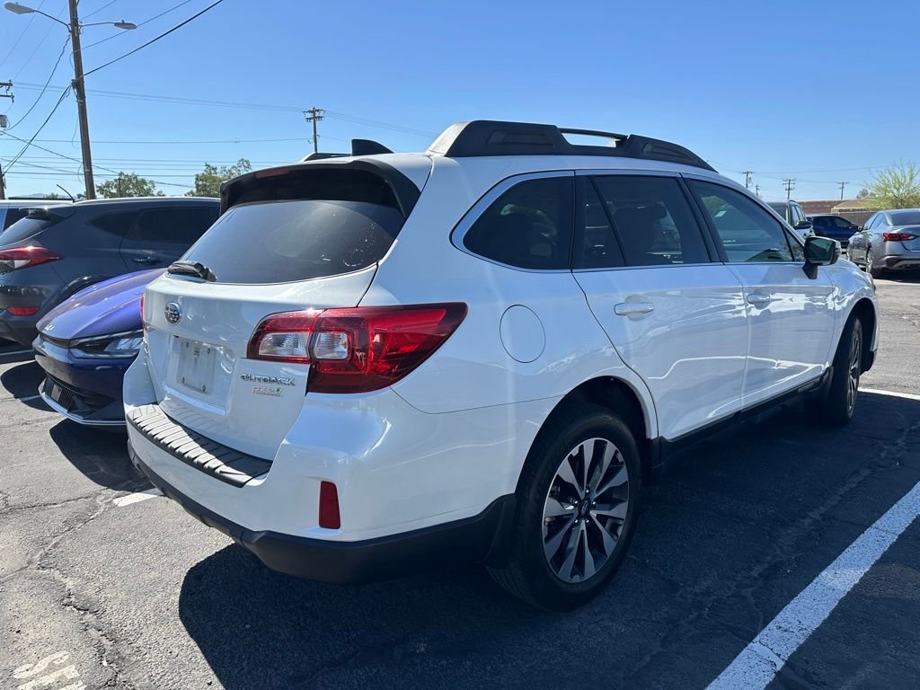 Used 2016 White Subaru 2.5i image 8