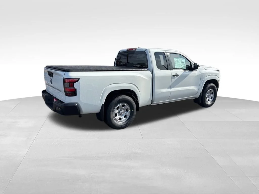 New 2026 Glacier White Nissan King Cab® S image 4