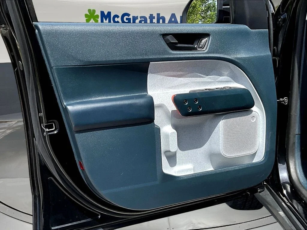 Used 2024 Black Ford XLT image 23