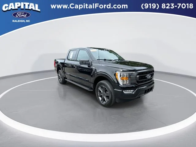 Used 2023 Black Ford XLT image 2
