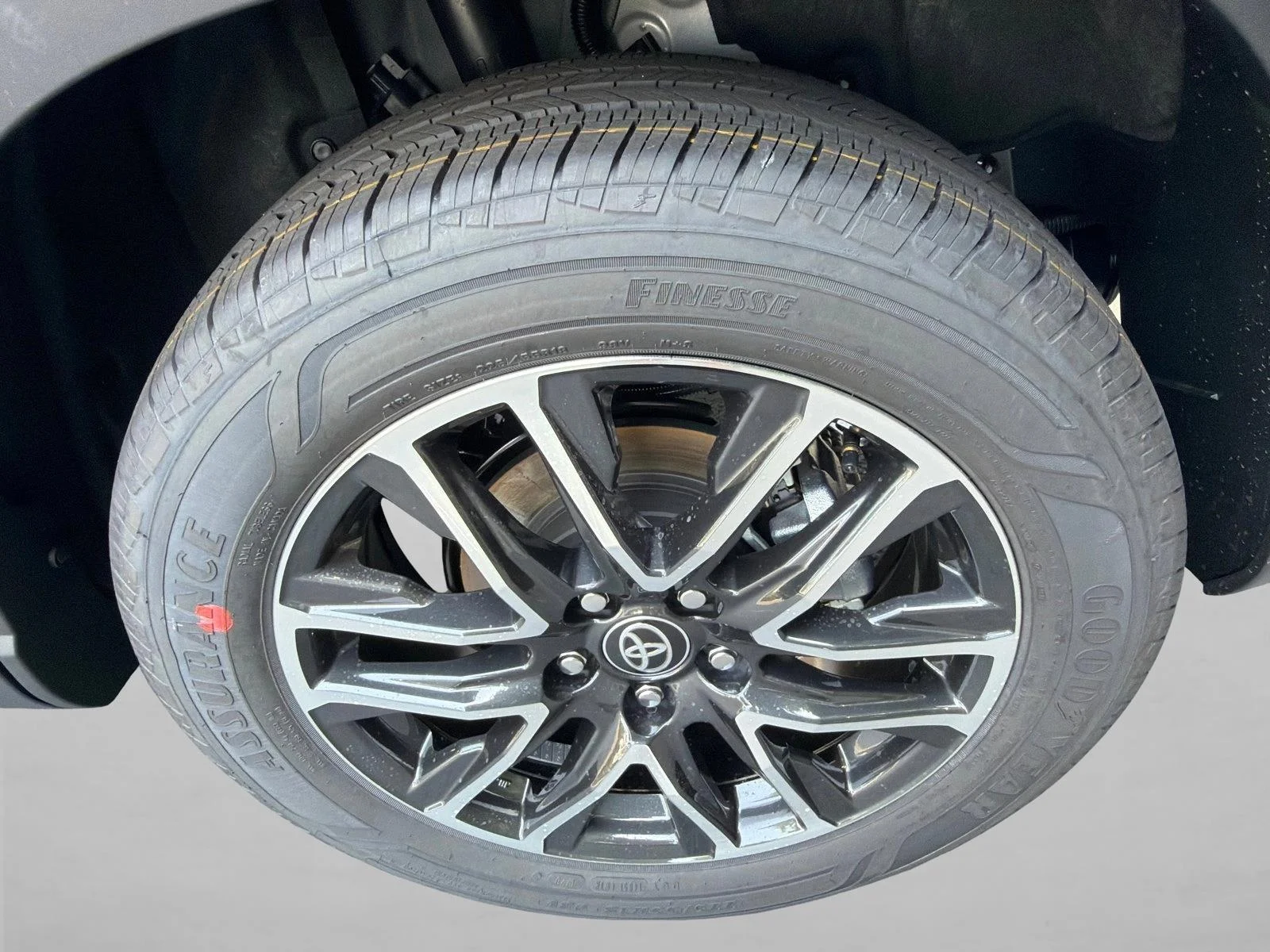 New 2026 Sonic Silver Toyota XLE image 20