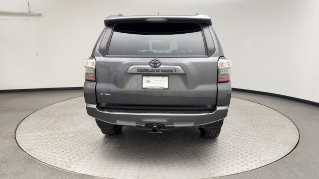 Used 2022 Gray Toyota SR5 Premium image 3