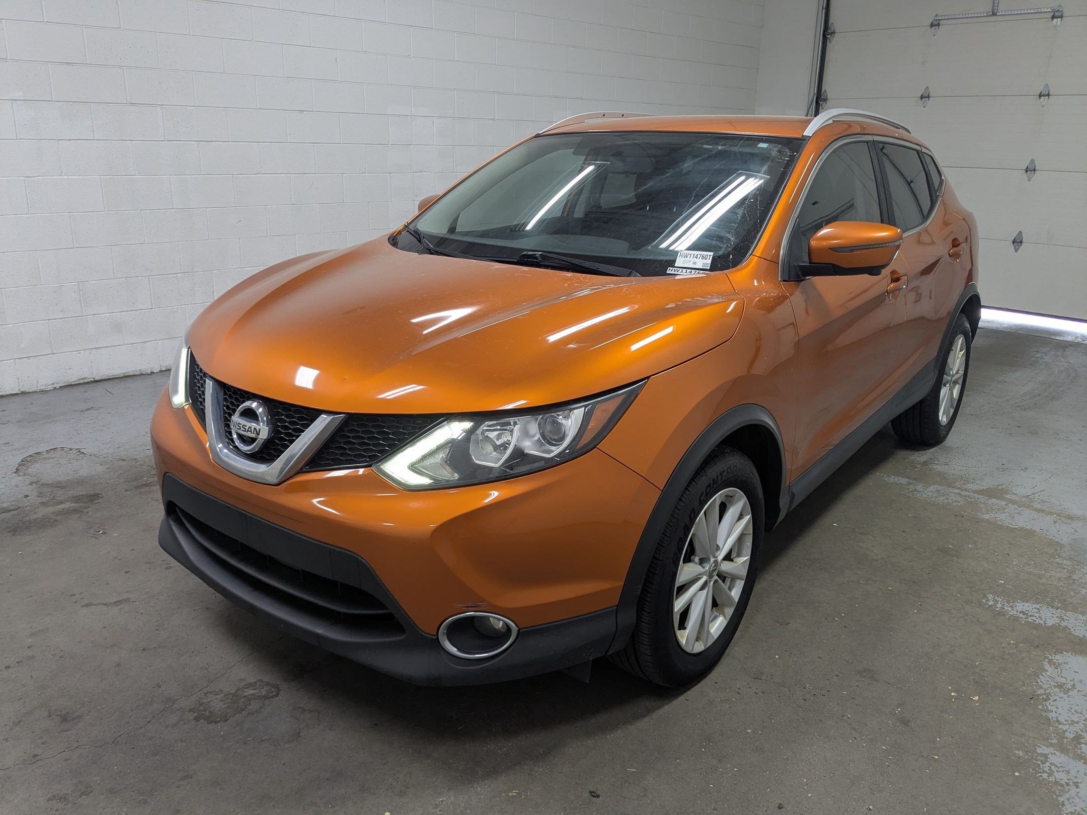 Used 2017 Monarch Orange Nissan SV image 9