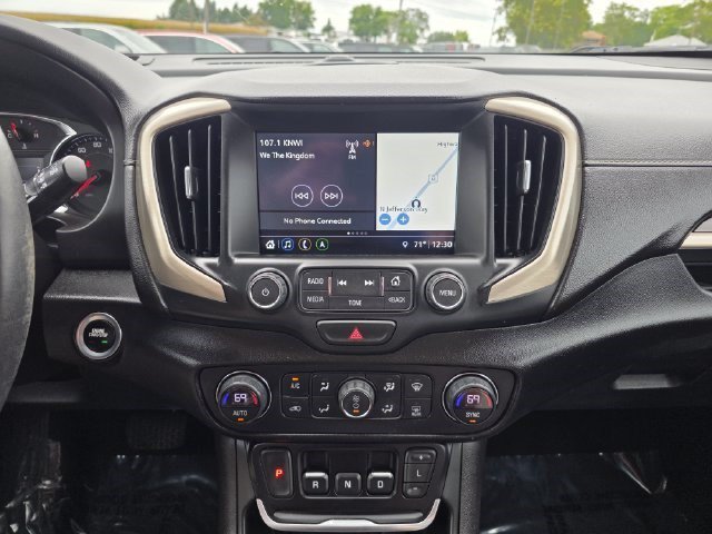 Used 2018 Satin Steel Metallic GMC Denali image 25