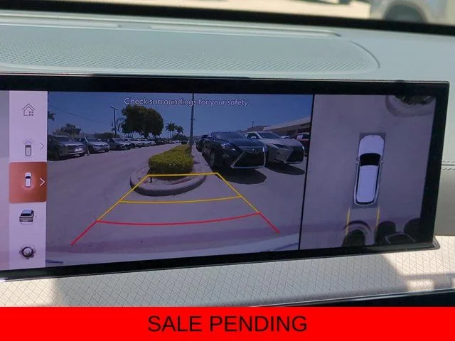 Used 2025 White Genesis 2.5T Prestige image 19