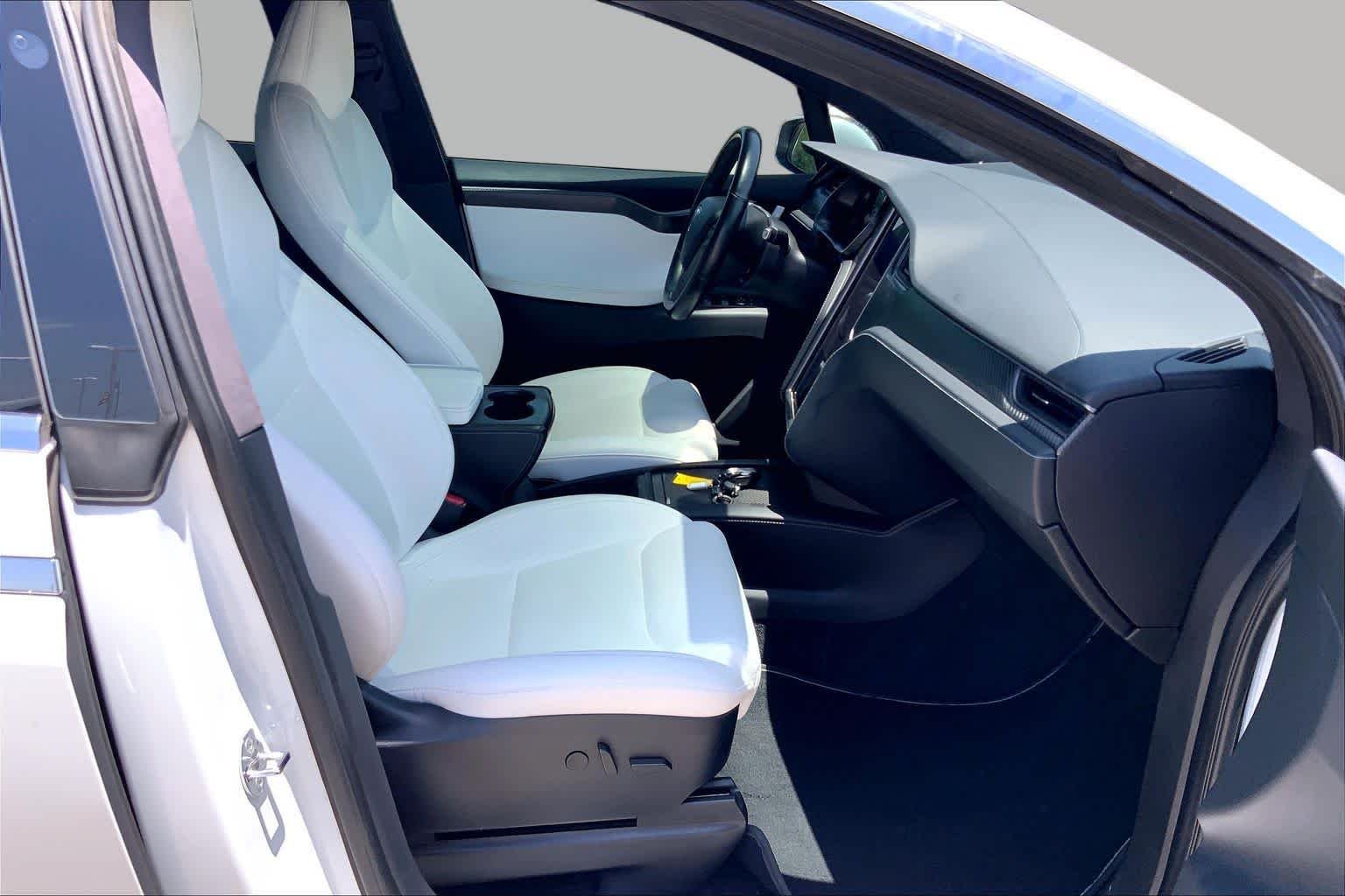 Pre-Owned 2021 Tesla Model X Performance