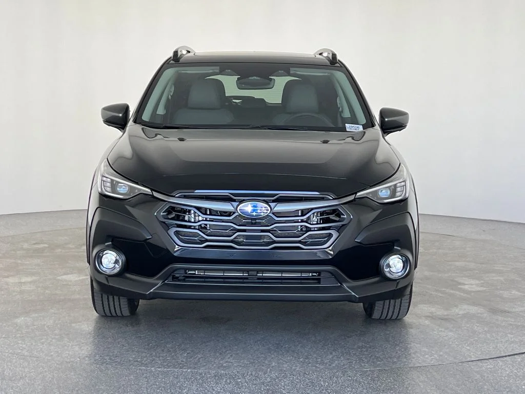 New 2026 CRYSTAL BLACK SILICA Subaru Limited Hybrid image 10