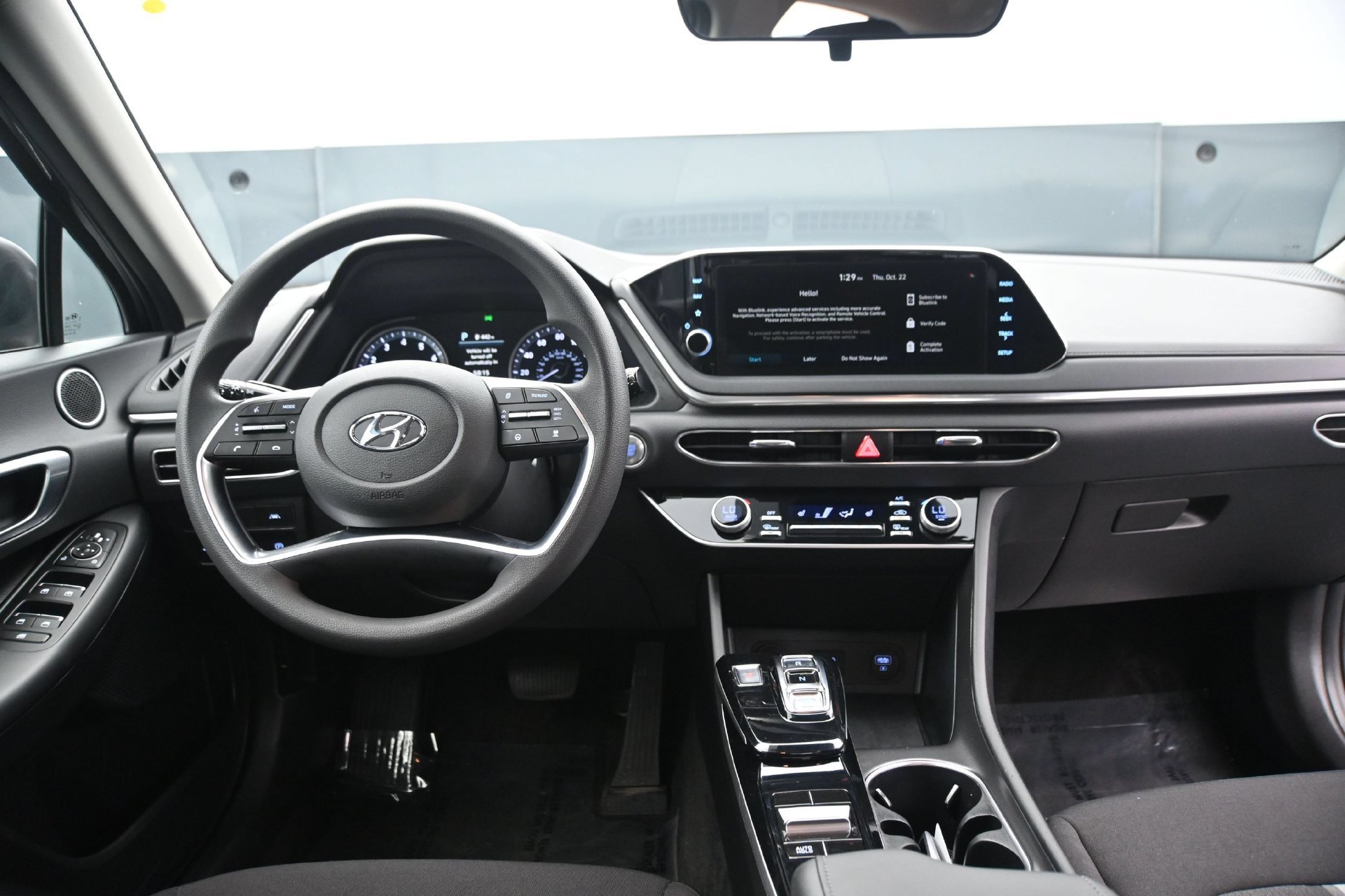 Certified Used 2023 Onyx Black Hyundai SEL 2.5L image 16