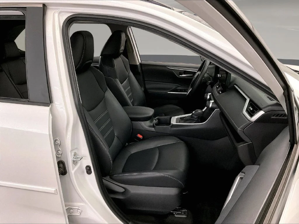 Certified Used 2023 Beige Toyota XLE Premium image 10