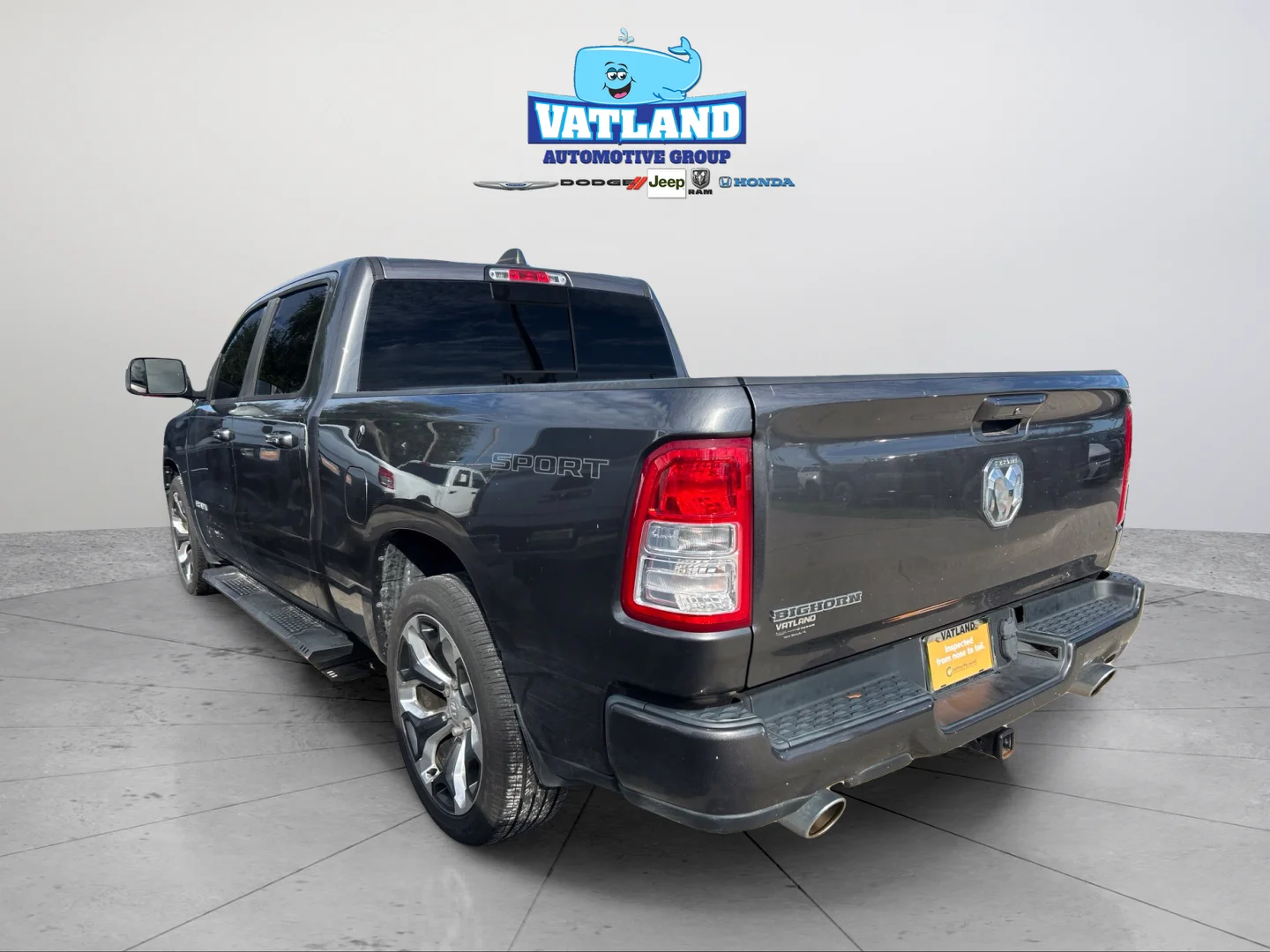 Used 2022 Crystal Metallic Ram Big Horn/Lone Star image 3
