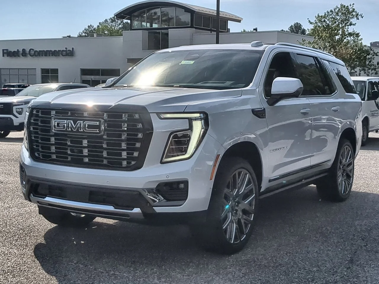 New 2026 Glacier White Tricoat GMC Denali Ultimate image 4