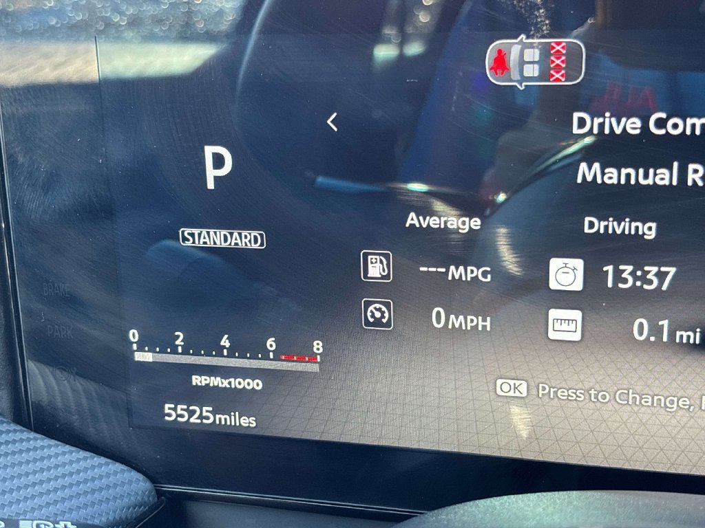Used 2026 Gray Nissan SR image 19