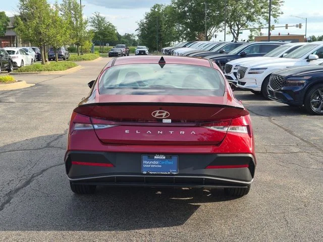 Certified Used 2025 Red Hyundai SEL Sport image 6