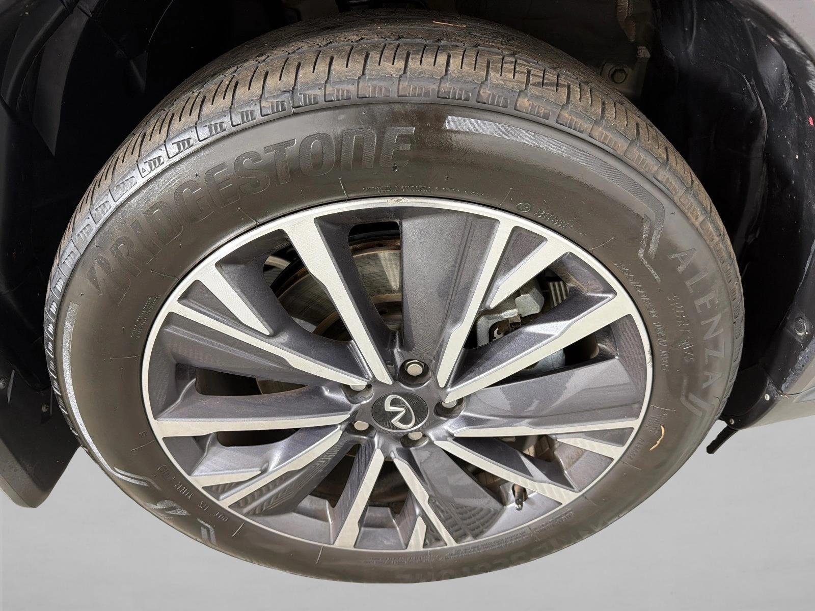 Used 2026 Mineral Black INFINITI LUXE image 14